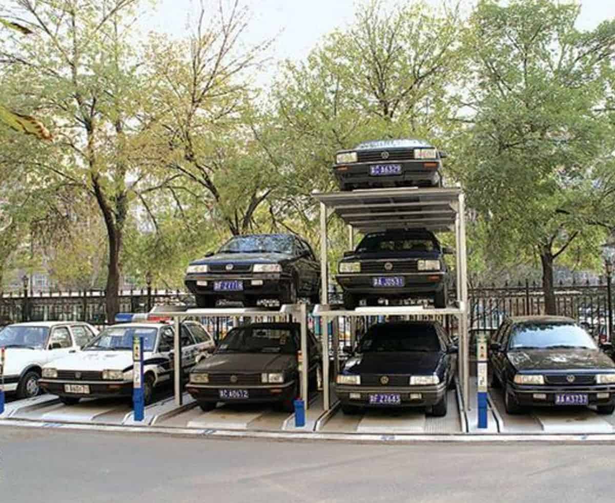龍馬潭立體停車庫三層地坑式簡易升降負(fù)二正一立體車庫